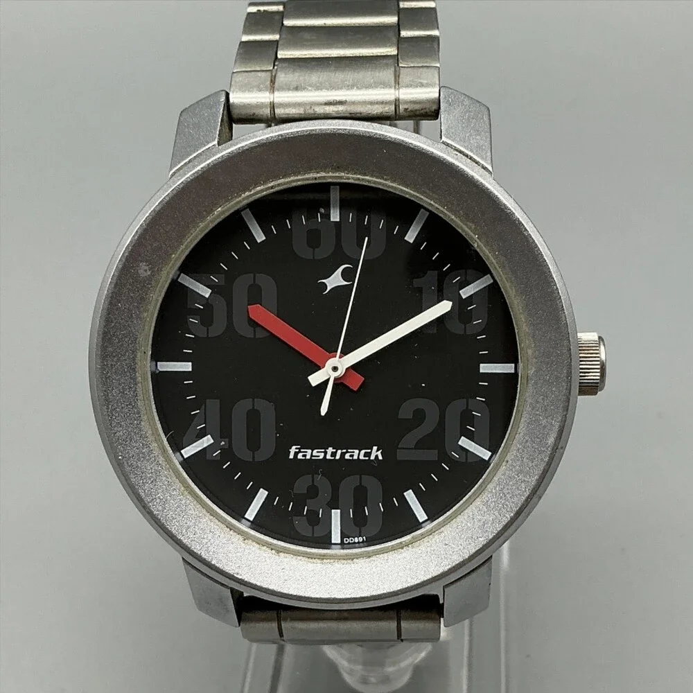 Fastrack Mens Watch 45mm Black Dial Silver Tone Sport 50M WR New Battery 7.25
